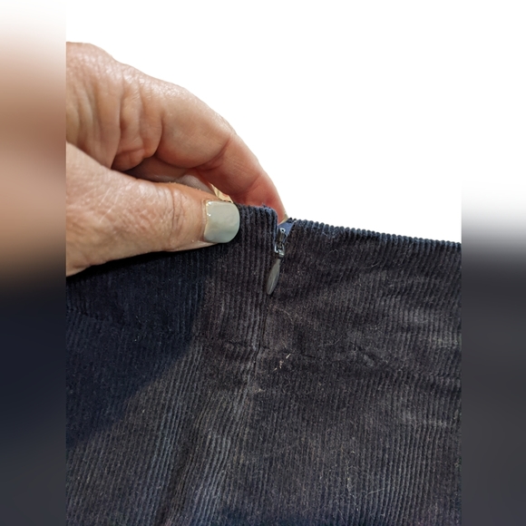 Banana Republic Blue Cord Mini - Picture 2 of 9